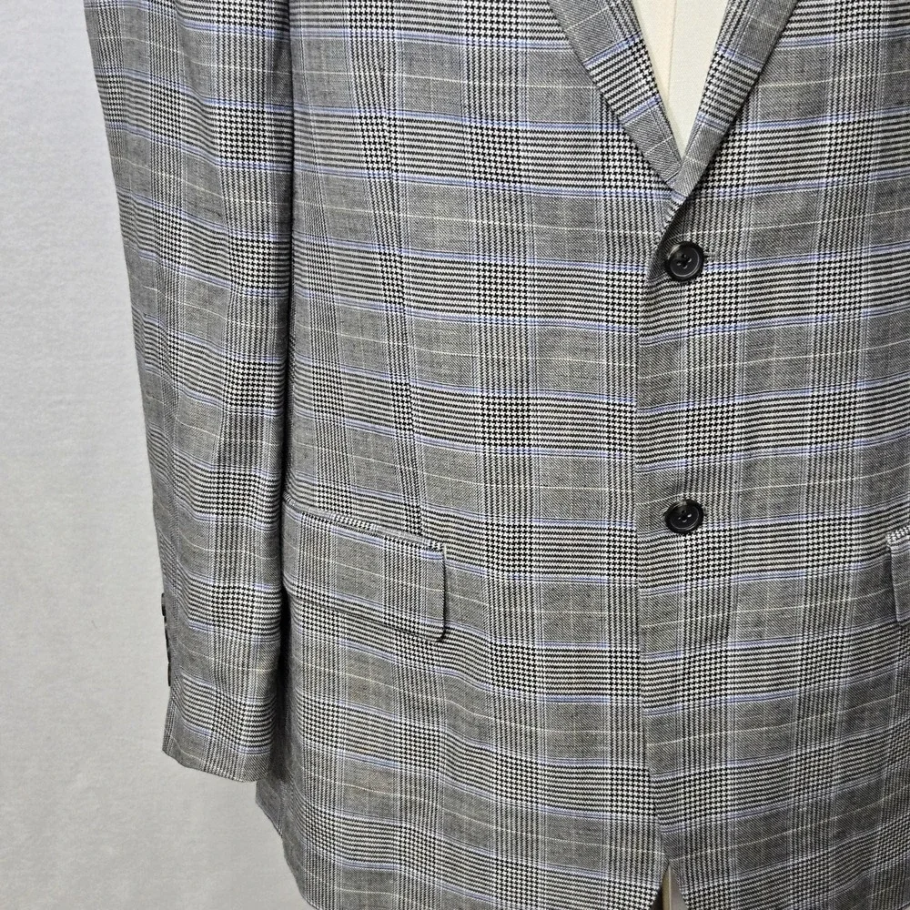 TravelSmith Blazer Mens Large Gray‎ Plaid 2 Button Sport Coat Jacket Classic Fit